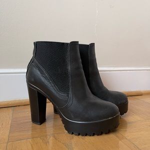 Steve Madden Platform Bootie